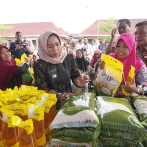 Stabilkan Harga Pangan Pemprov Jatim Bersama Pemkot Mojokerto Gelar GPM