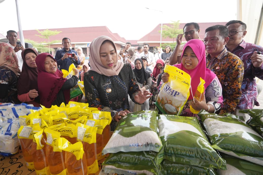 Stabilkan Harga Pangan Pemprov Jatim Bersama Pemkot Mojokerto Gelar GPM