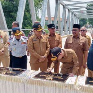 Bupati Mojokerto Resmikan 5 Jembatan Strategis di Penghujung Tahun 2025