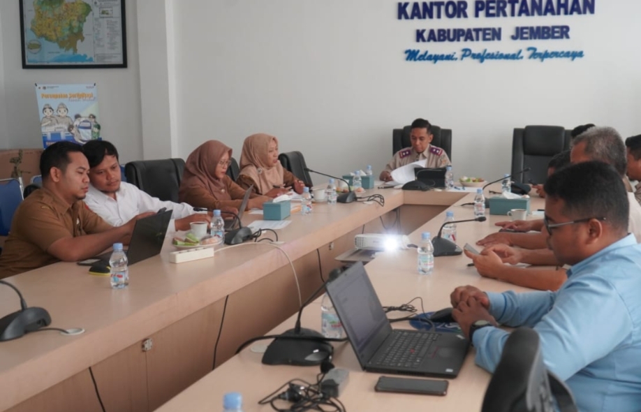 Sikapi SE Mentri ATR/BPN RI, BPN Jember Rakor Dengan PTSP dan PRKP Cipta Karya