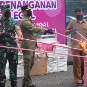 Pemkab Jember dan Bea Cukai Musnahkan BKC Ilegal, Tegaskan Kehadiran Negara