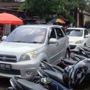 Polresta Dalami Dugaan Permasalahan Retribusi Parkir Bahu Jalan Di Kota Madiun