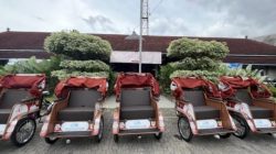 Becak Listrik Siap Disalurkan bagi Pengayuh Becak Lansia Jember