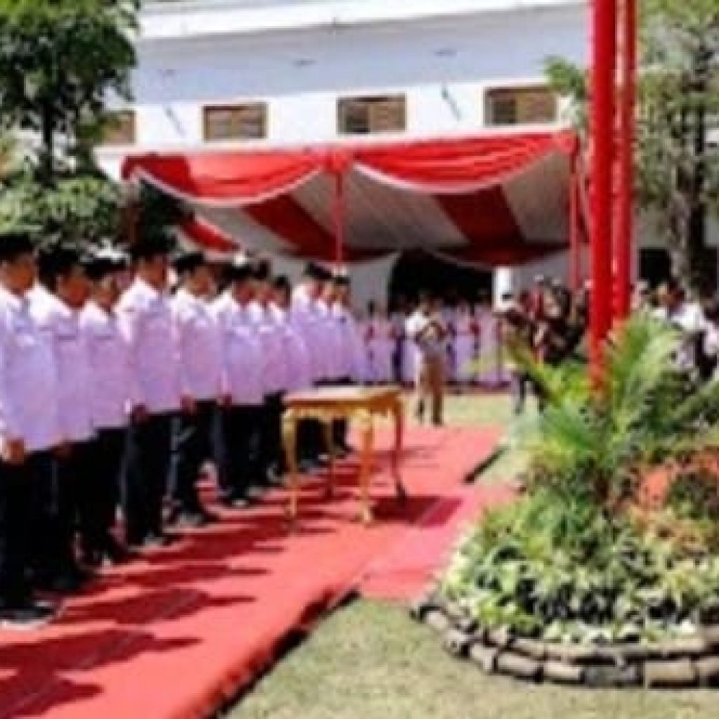 Pelantikan Istimewa PMI Jatim di Benteng Van Den Bosch, Jusuf Kalla Tegaskan Peran Relawan