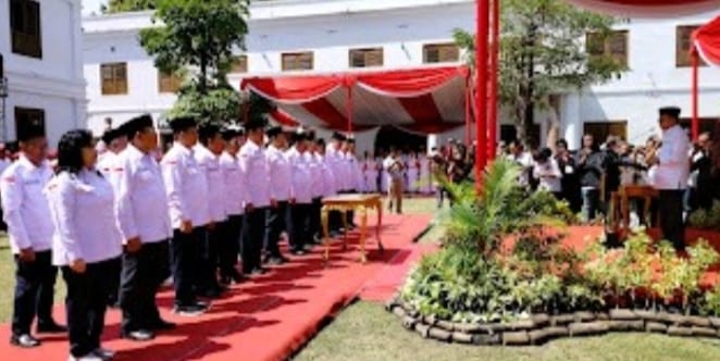 Pelantikan Istimewa PMI Jatim di Benteng Van Den Bosch, Jusuf Kalla Tegaskan Peran Relawan