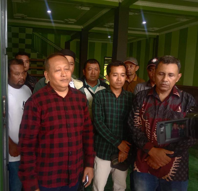 DPRD Jember dan Puluhan Paguyuban Kios Soroti Rencana Pendirian Kios Pupuk Bersubsidi Baru dan Gapoktan