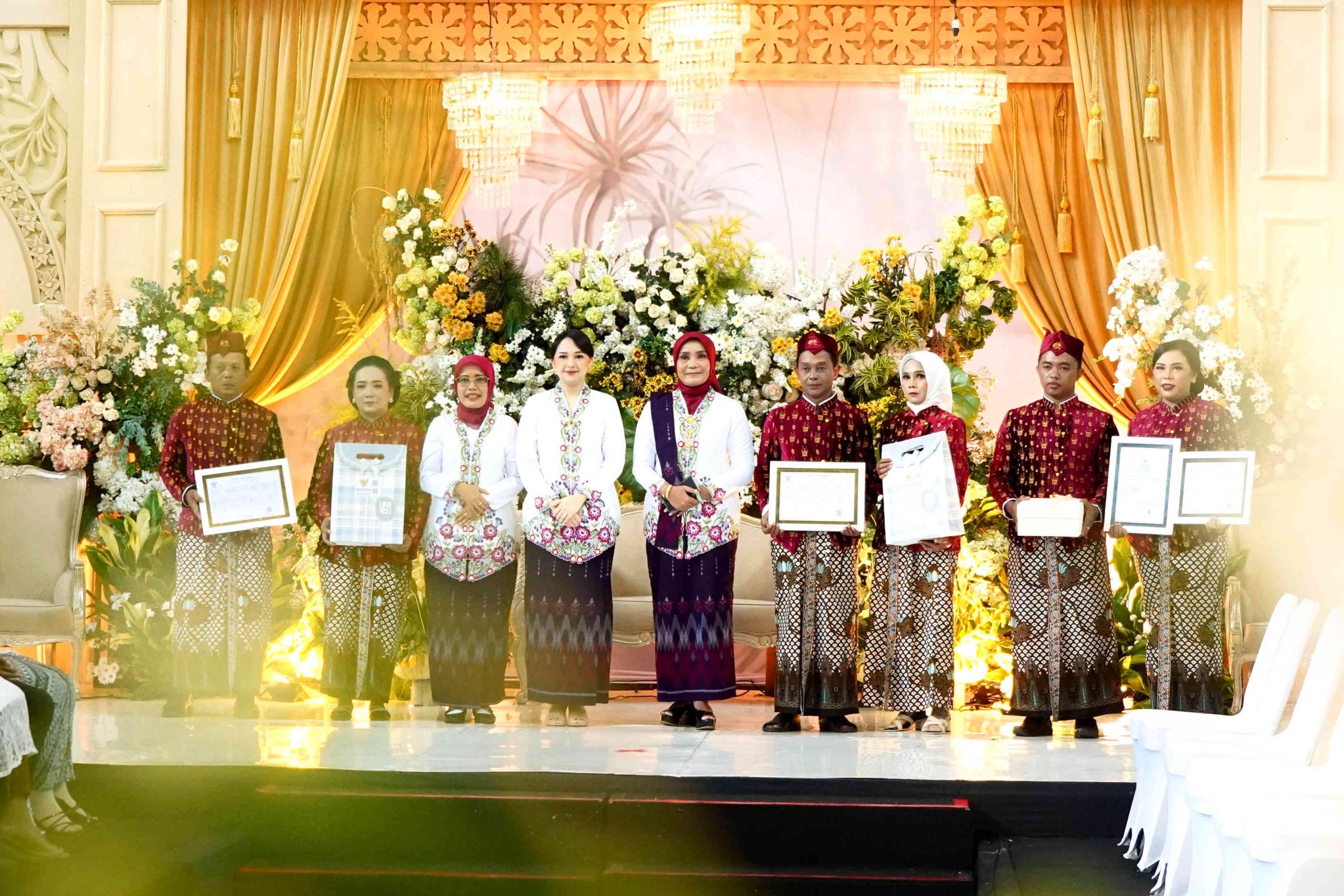 Kabupaten Kediri Gelar Ngunduh Mantu di Hari Ibu, Mbak Cicha Tekankan Pentingnya Nikah Legal