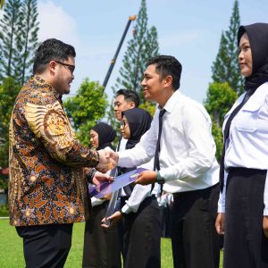 Di Tengah Efisiensi Anggaran, Mas Dhito Tetap Angkat 3.211 PPPK Paruh Waktu di Kabupaten Kediri