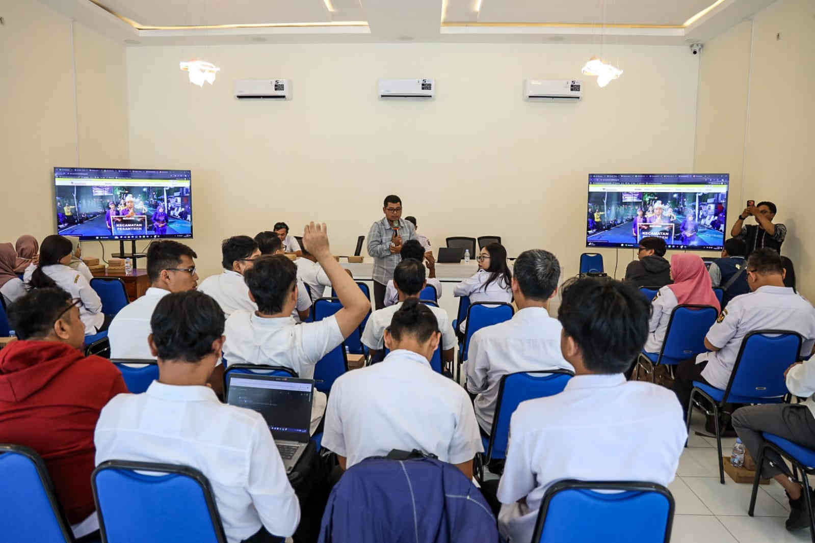 Pemkot Kediri Genjot Kinerja Website Kelurahan–Kecamatan, Transparansi Layanan Publik Naik Kelas