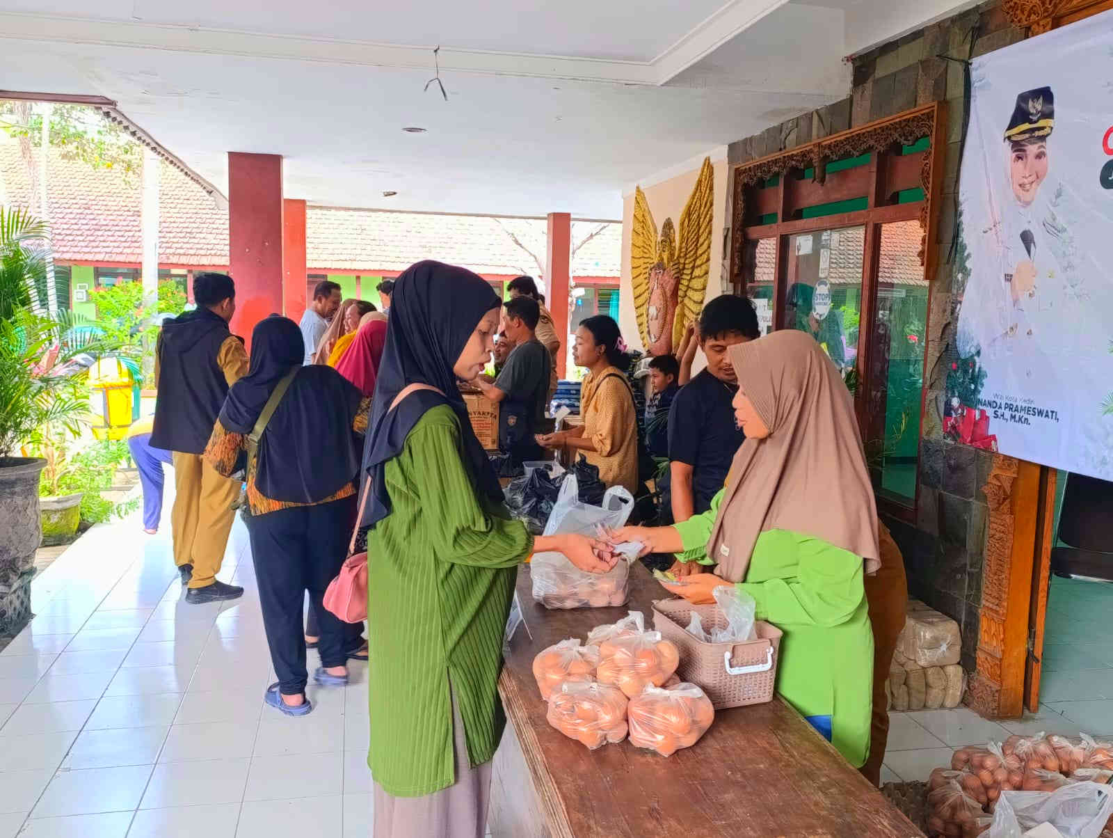 Disperdagin Kota Kediri Gelar Operasi Pasar Murni di 15 Titik Jelang Nataru