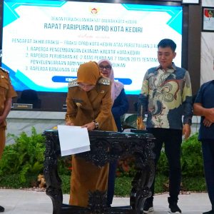 Mbak Wali Dorong Transformasi Kota Kediri Lewat Pengesahan Tiga Perda Baru