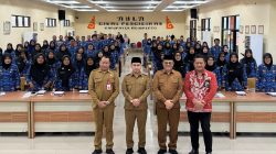 Bupati  Mojokerto Serahkan Petikan Perpanjangan Perjanjian Kerja Guru PPPK 