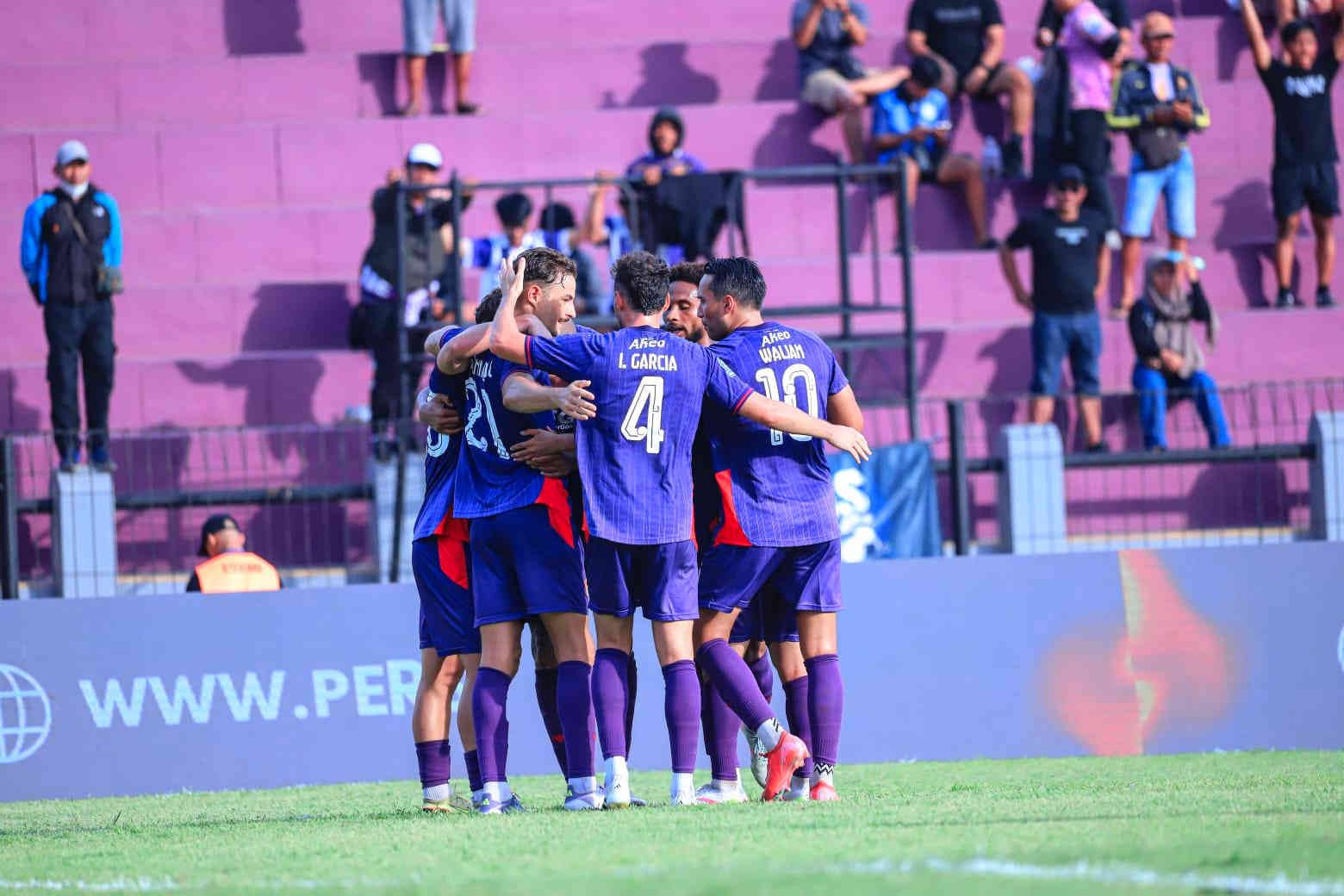 Izin Dikantongi, Laga Persik Kediri Vs Persis Solo Digelar di Stadion Brawijaya