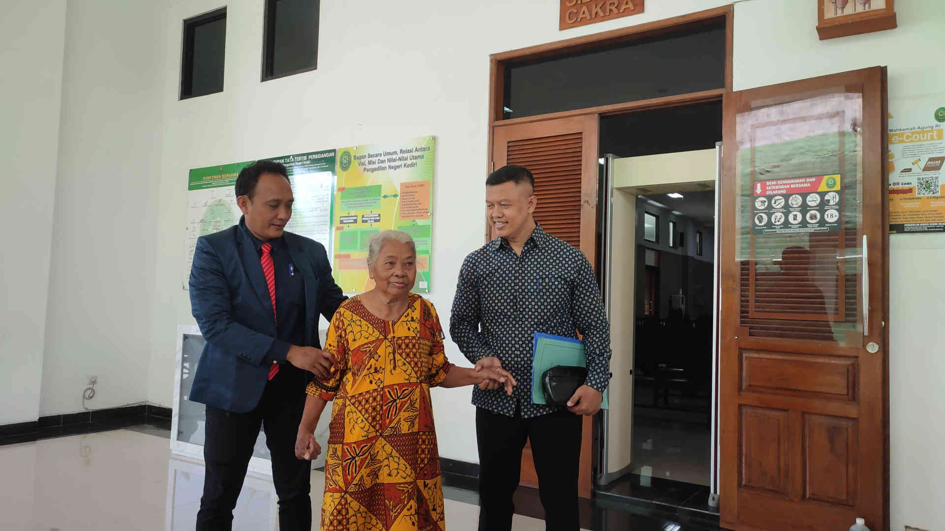 Tergugat Mangkir, Sidang Gugatan PMH Nenek 72 Tahun di Kota Kediri Ditunda