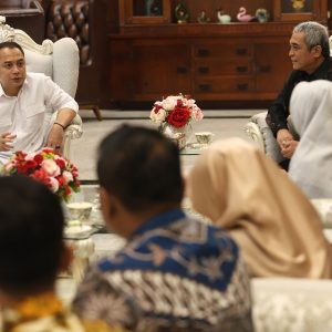 Pemkot Surabaya akan Bantu Biaya UKT Mahasiswa PTS dari Keluarga Desil 1-5