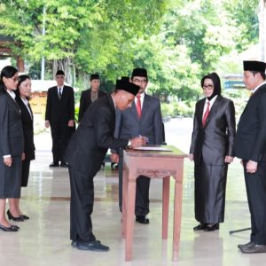 Bupati Sidoarjo Lantik 260 Pejabat, Tekankan Integritas dan Percepatan Pembangunan