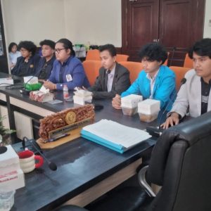 Mahasiswa Surabaya Keluhkan Pemotongan Beasiswa Pemuda Tangguh,  DPRD Tegaskan Penerima Lama Tak Boleh Terbebani UKT