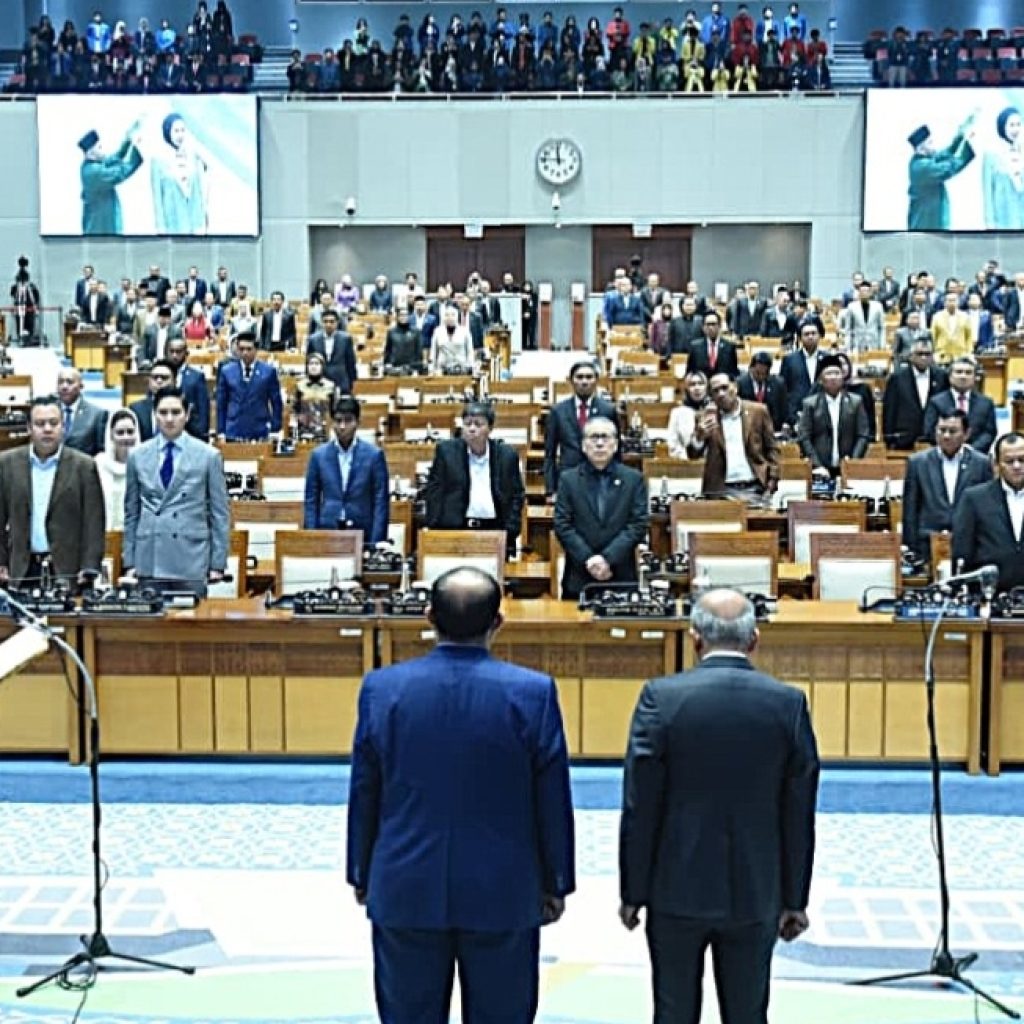 Paripurna DPR Tetapkan Sari Yuliati sebagai Wakil Ketua DPR RI Gantikan Adies Kadir