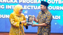 Khofifah Buka Kolaborasi SDM dengan Universiti Malaya