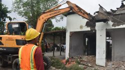 Tak Penuhi Kewajiban, Pasar Simo Mulyo Surabaya Dibongkar