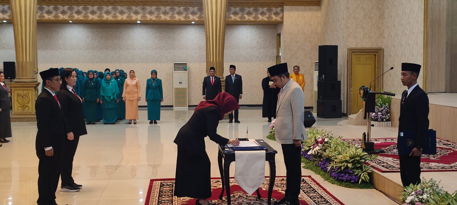 Awal Tahun 2026 Bupati Fawaid Lantik 50 Pejabat Pemkab Jember