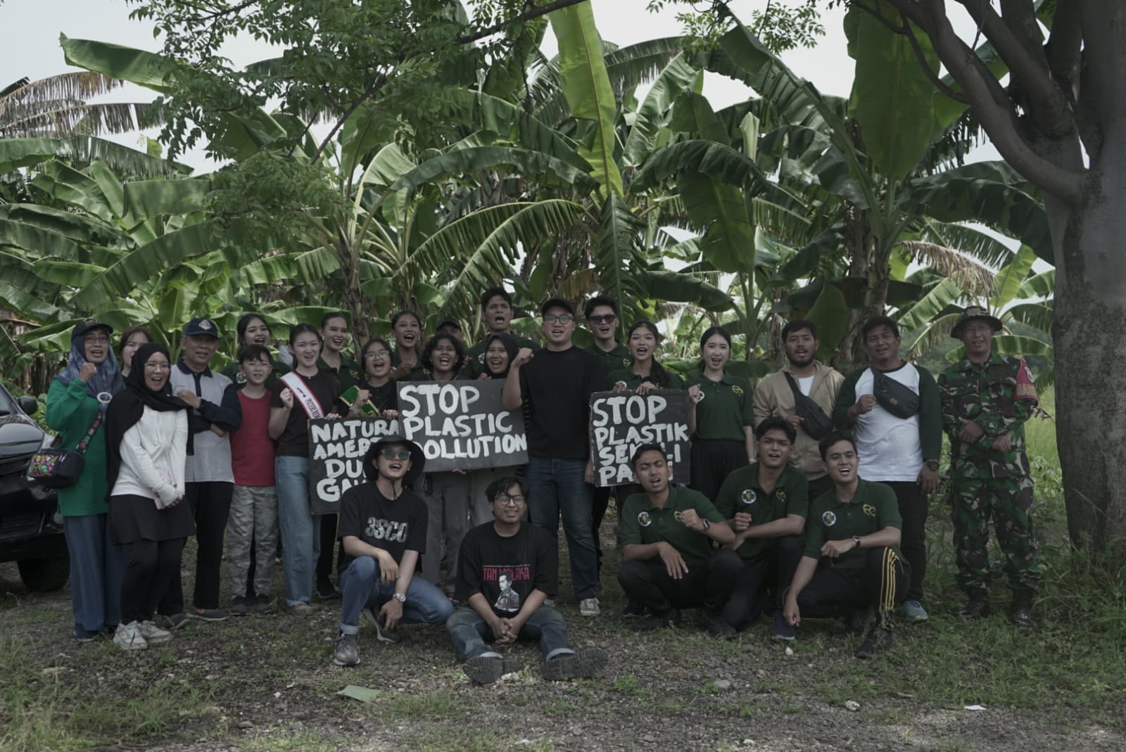 Cak Ning Surabaya-Natura Amerta Awali Tahun 2026 dengan Tanam 300 Bibit Pohon