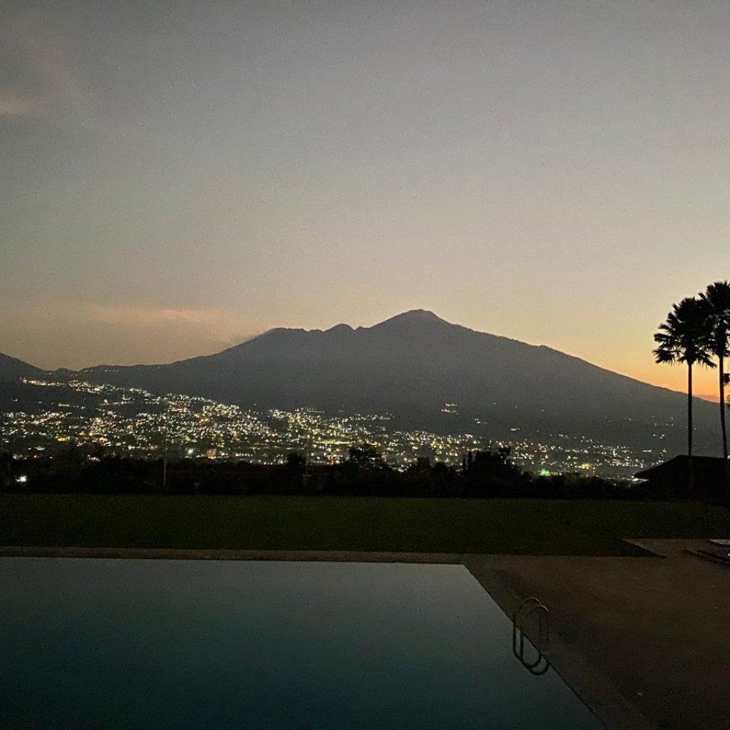 Heboh, Lomba Lari 55 Km Lintasi Gunung Butak