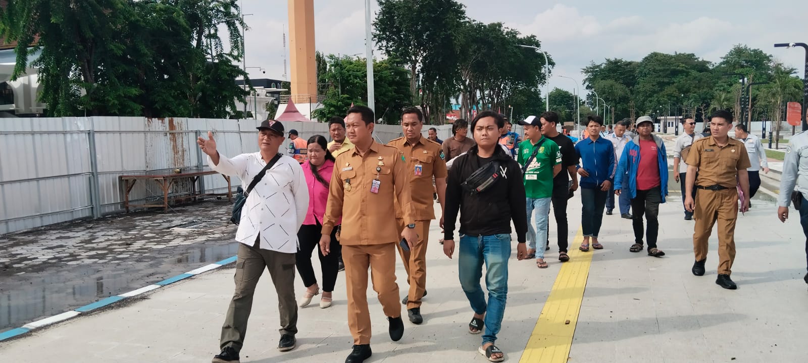 Dishub Tetapkan Pembayar Parkir dan Pengawasan Terhadap Jukir di Alun – Alun Jayandaru
