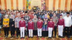 Gubernur Khofifah Buka Bimtek Kepala Sekolah Dan Tenaga Kependidikan Sekolah Rakyat Se-Jatim, Yakin SR Cara Efektif Memutus Mata Rantai Kemiskinan