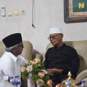 Haul KH Askandar Menjadi Momentum Meneladani Ulama, Gus Qowim Serukan Pendidikan Ikhlas