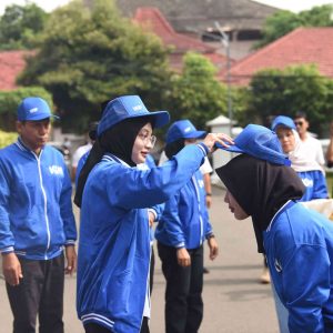 Mbak Wali Lepas 1.811 Mahasiswa KKN Tematik UN PGRI Kediri ke 46 Kelurahan