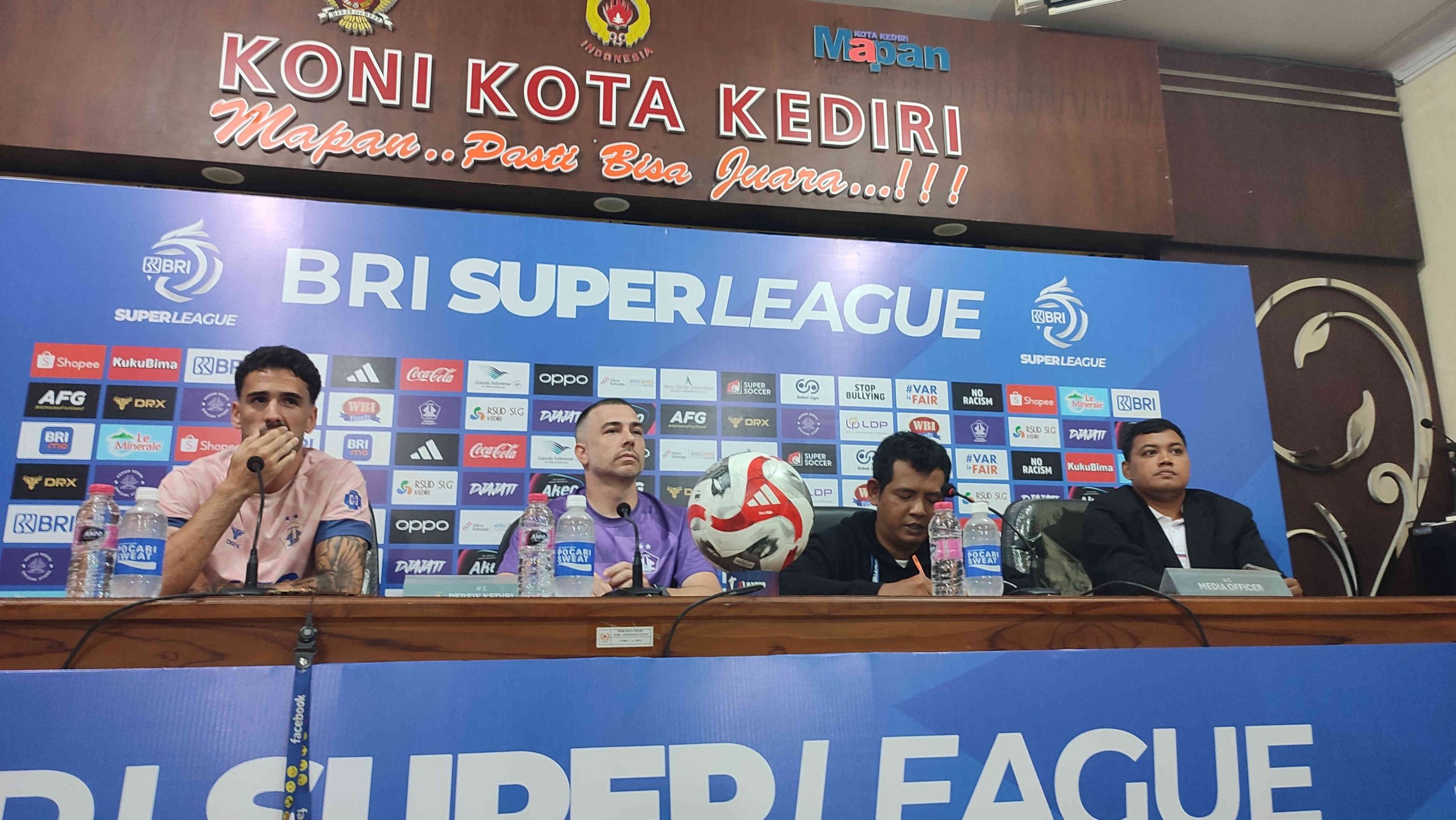 Jelang Lawan Persib, Pelatih Persik Kediri Sesalkan Stadion Sepi Penonton