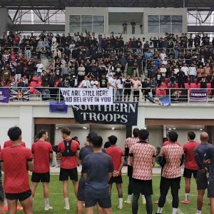 Jelang Laga Gengsi Lawan Arema FC, Persikmania Serbu Latihan Persik Kediri