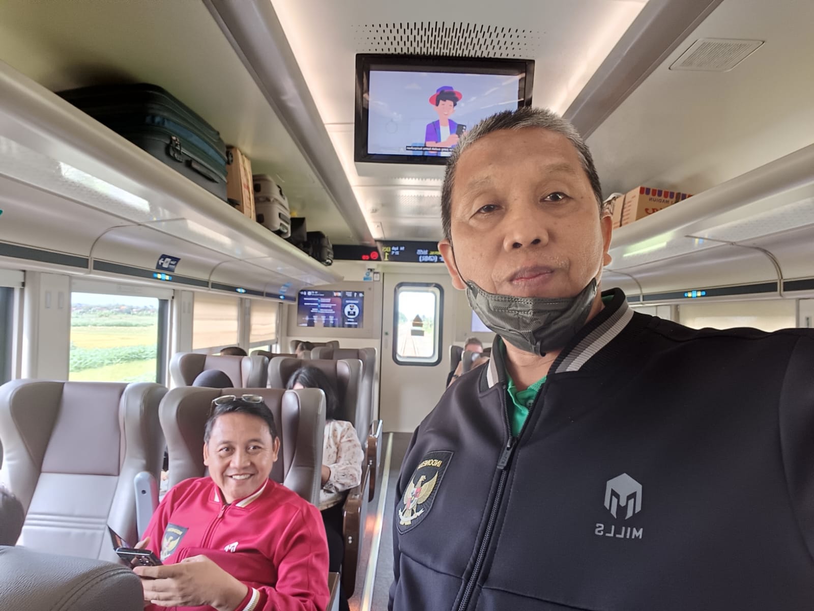 Perjalanan “Ajaib” Ketika Kereta Api Memutar, Maju Mundur, dan Terlambat