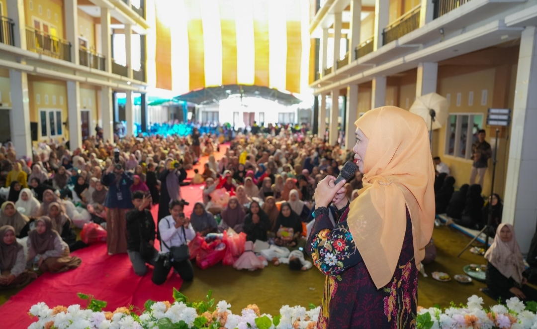 Khofifah Apresiasi Peran Pesantren Cetak Generasi Qur’ani