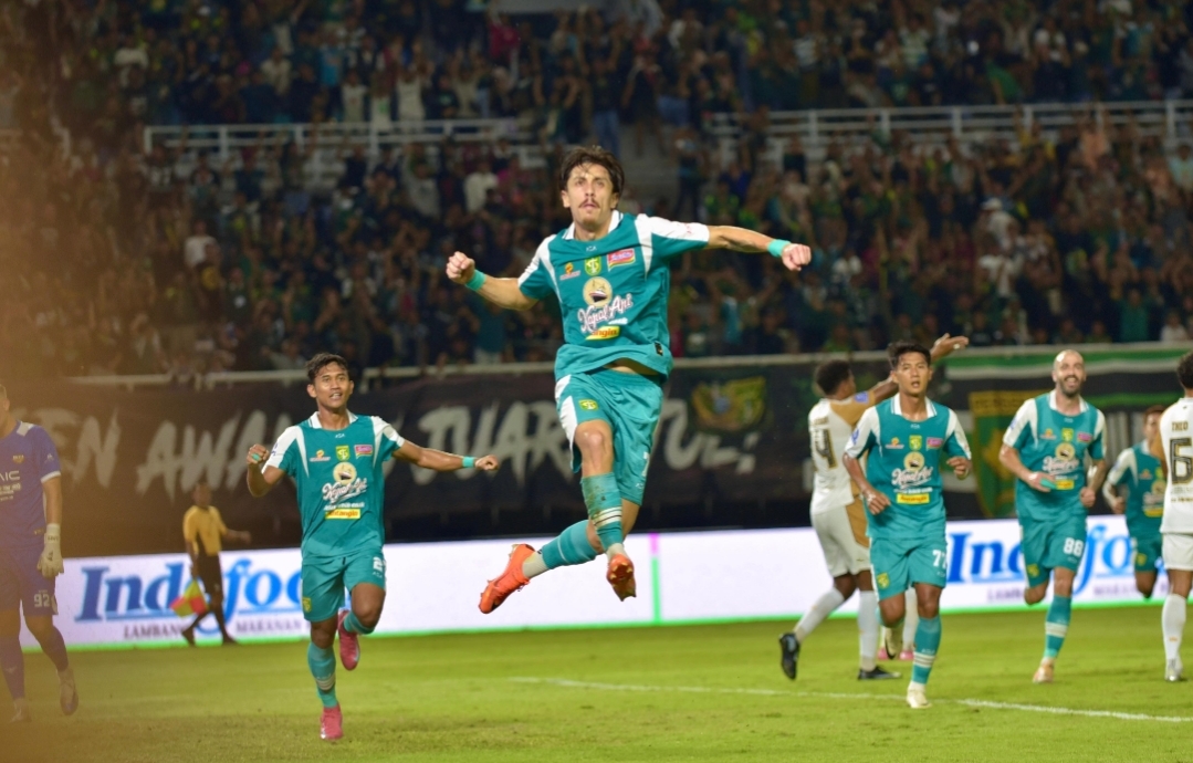 Tren Kemenangan Terhenti, Persebaya Ditahan Imbang Dewa United di GBT