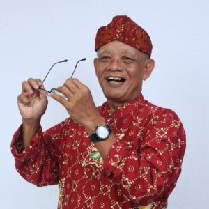 Menuju Puncak HPN 2026 : Henri Nurcahyo Tersesat di Jalan yang Benar, Panji, Panji dan Panji 