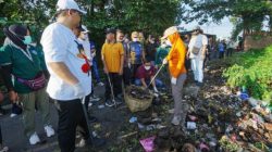 Dukung Gerakan Indonesia ASRI, Walikota Mojokerto Gelar Kerja Bhakti Serentak
