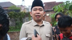 Tertibkan Bantaran Sungai, Gus Bupati Tegaskan Perlindungan Negara bagi Warga Jember