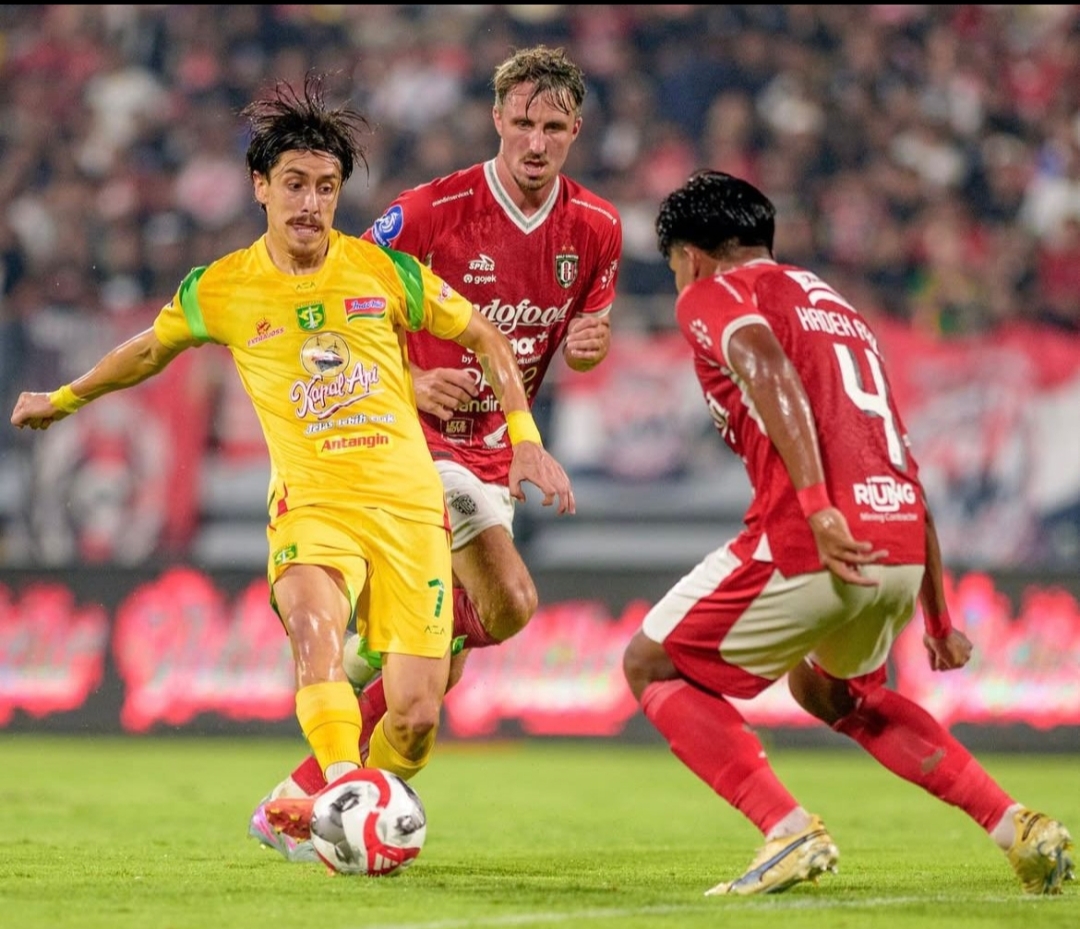 Persebaya Curi Poin Penuh di Kandang Bali United