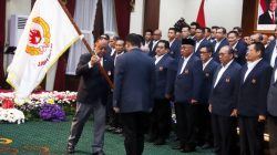 Kukuhkan Pengurus KONI Jatim, Marciano Norman Target Prestasi Nasional Meningkat