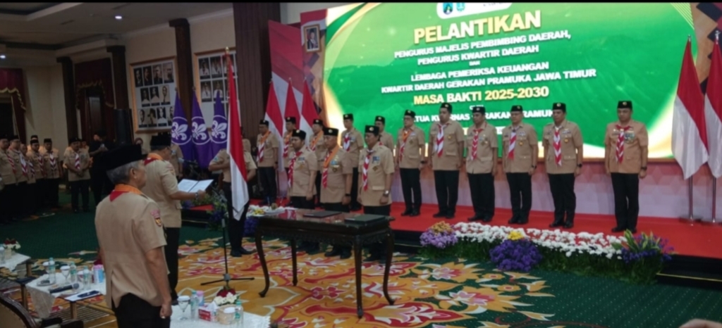 Pengurus Kwarda Pramuka Jatim Dilantik, Budi Waseso Tegaskan Pramuka Garda Terdepan Pembentukan Karakter Bangsa
