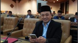 Guyonan Bahlil ke Emil, Demokrat: Sinyal Koalisi, Bukan Pindah Partai