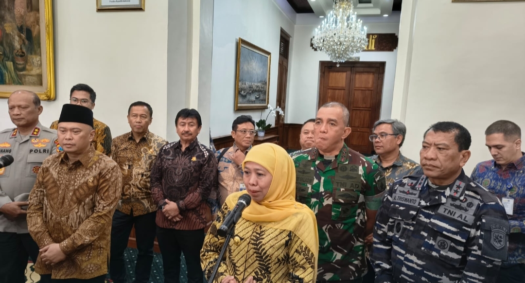 Khofifah dan Menhub Matangkan Kesiapan Angkutan Lebaran 2026 di Grahadi