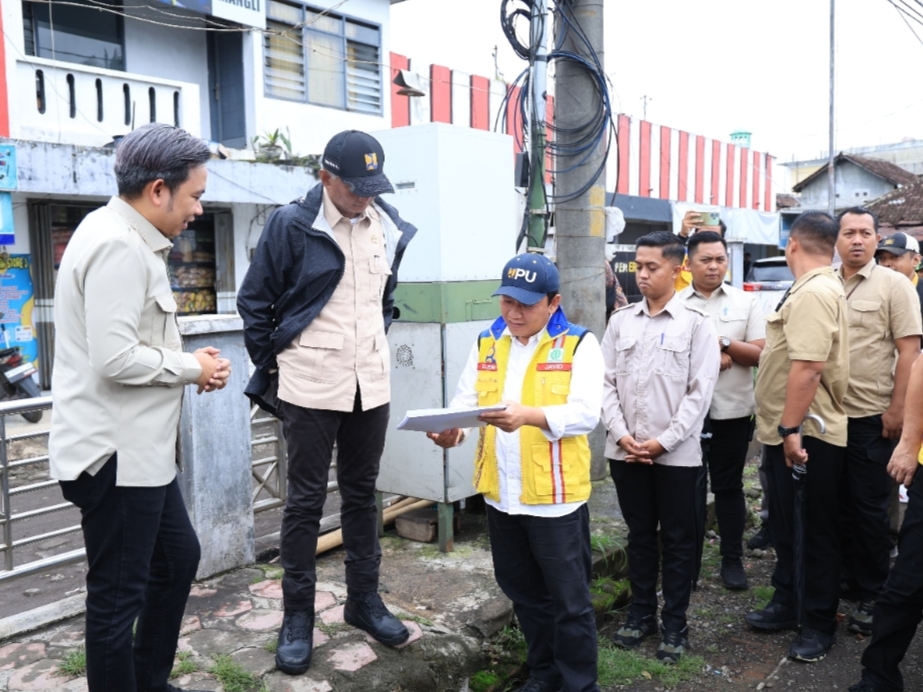Kunjungi Jember, Menteri PU Bahas Proyek Flyover Rp800 Miliar