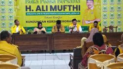 DPD Golkar Magetan Bagi Takjil Dilanjut Rapat Koordinasi Bersama Ketua DPD Jawa Timur