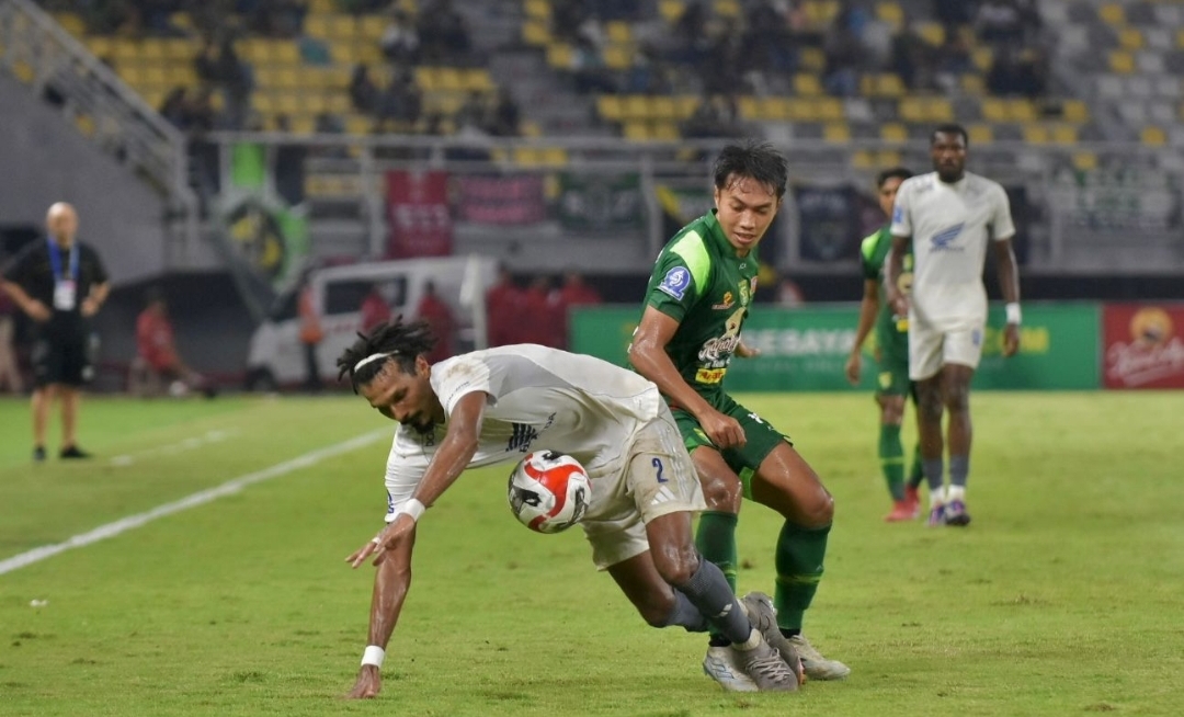 Gol Semata Wayang Gali Freitas Bawa Persebaya Menang Tipis Atas PSM