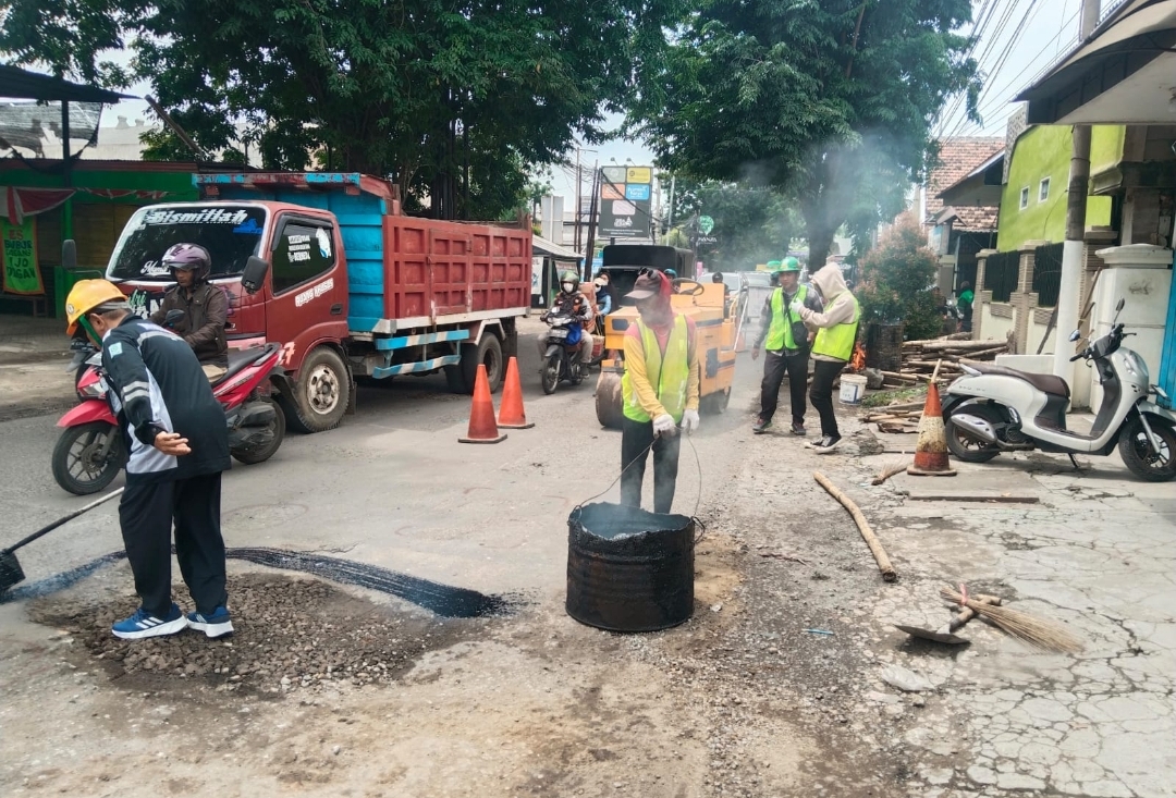 Prioritas Jalur Padat, Jelang Idul Fitri 1447 H, Pemkab Sidoarjo Perbaiki 41 Ruas Jalan