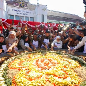Festival Rujak Uleg dan Surabaya Vaganza Lolos Kurasi 125 Event Terbaik KEN