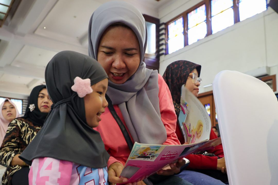 OBROLIN di Balai Pemuda Surabaya Bangun Minat Baca Anak